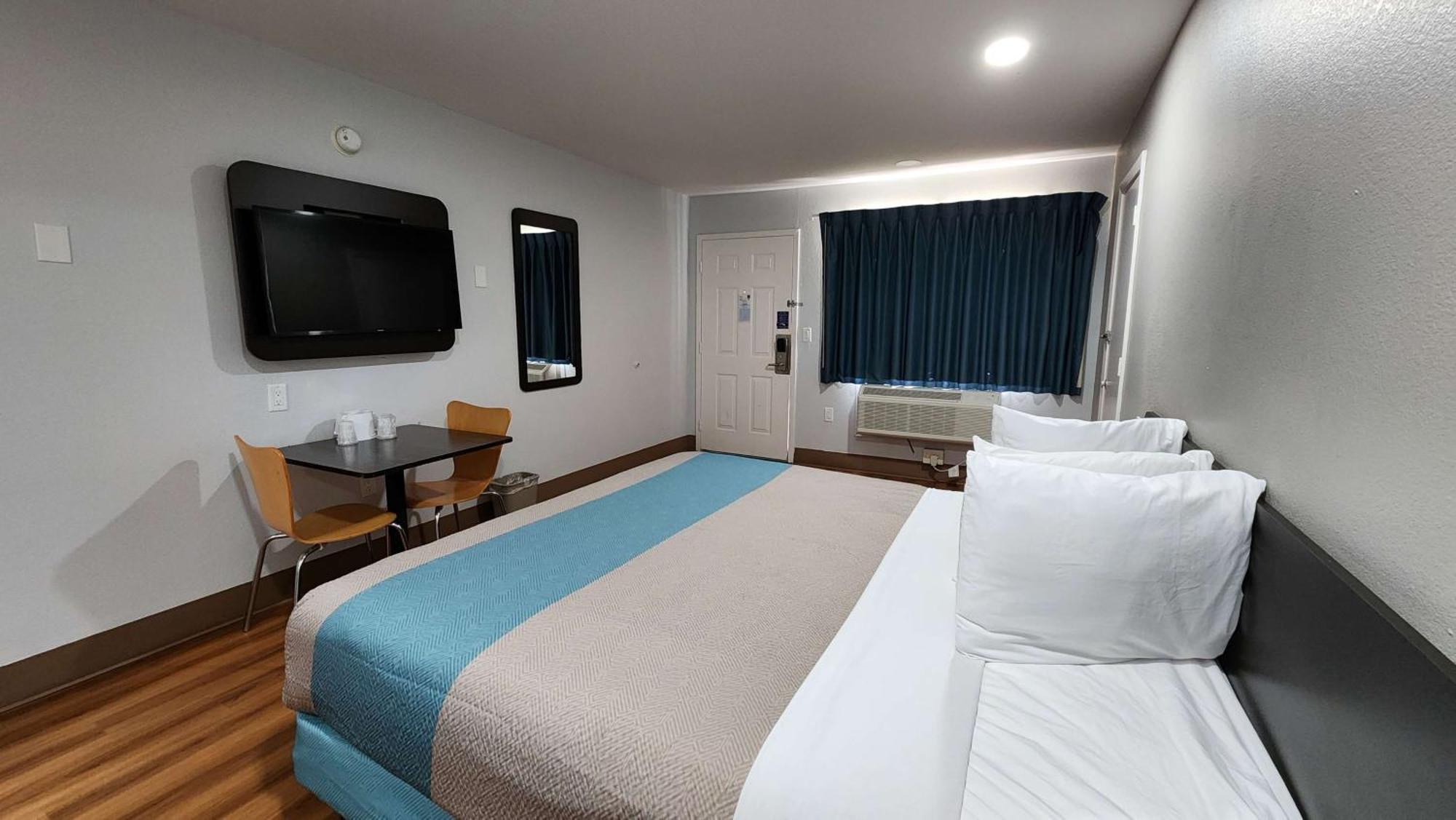 Motel 6-Webster, Tx - Houston - Nasa Lake Kültér fotó