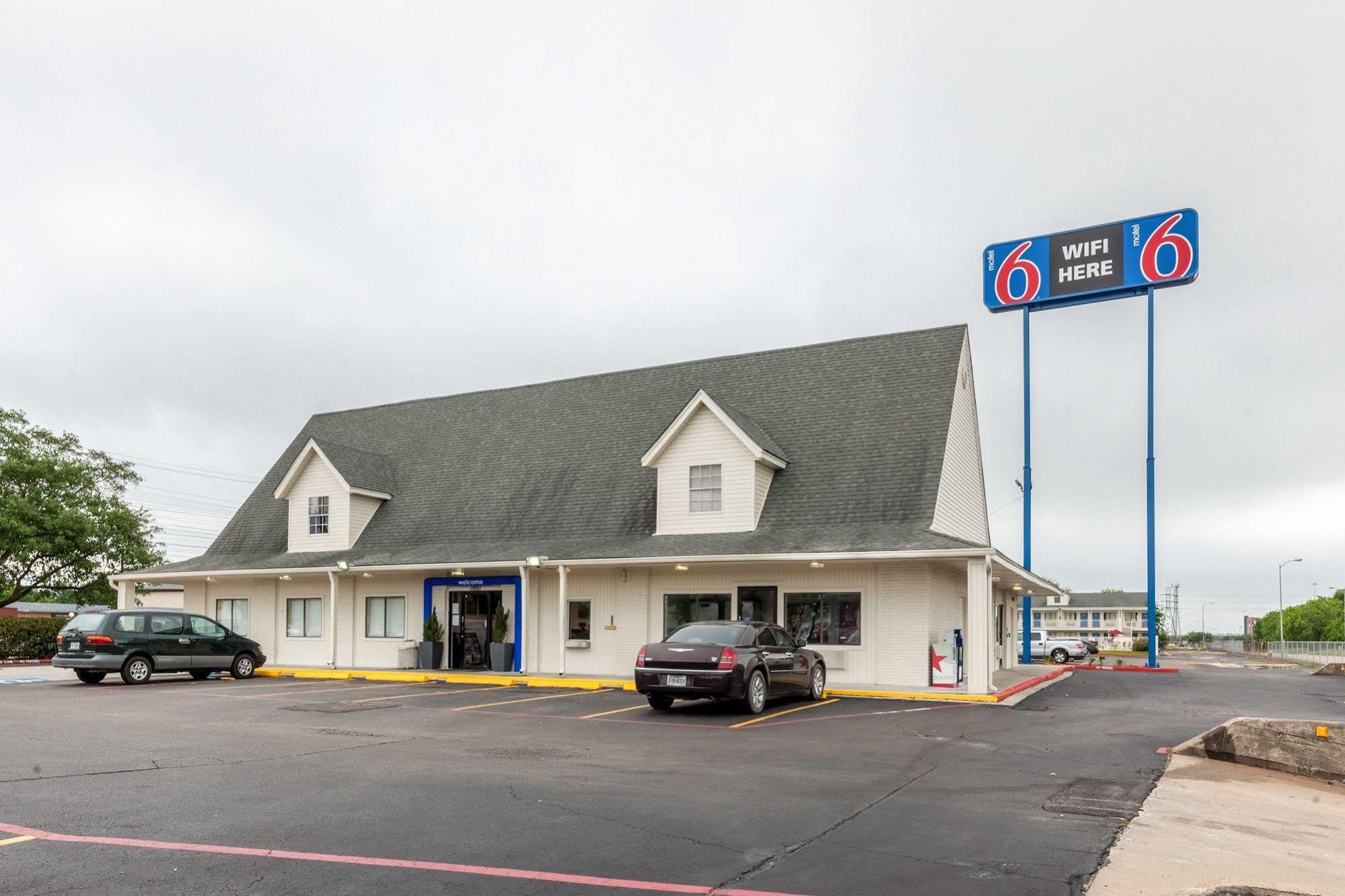 Motel 6-Webster, Tx - Houston - Nasa Lake Kültér fotó